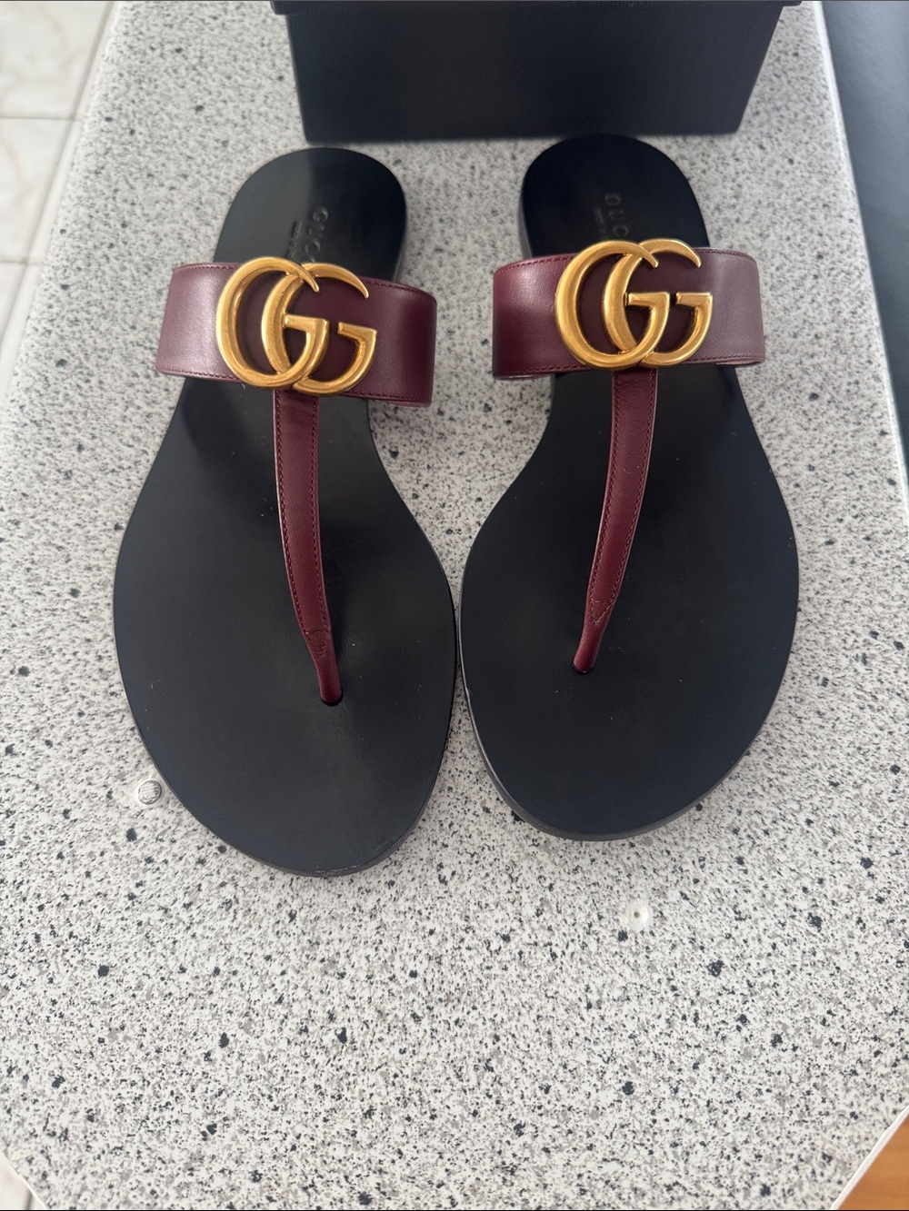 Gucci GG Marmont Thong Sandals- Burgandy Leather- Size 37.5